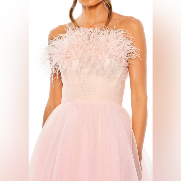 Mac Duggal Feather Ombré Tulle Gown - Picture 5 of 7